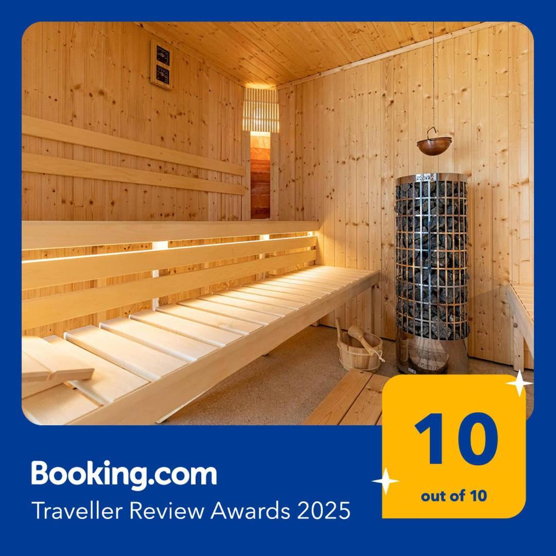 Aszuvilag Rezidencia With Sauna & Jacuzzi Legyesbenye Bagian luar foto